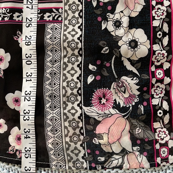 Maurices  Pink & Black and Gray Floral Slit Sleeve Shift Dress   Size M - Picture 14 of 16